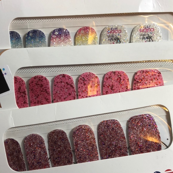 Color Street Lot - Picture 3 of 6